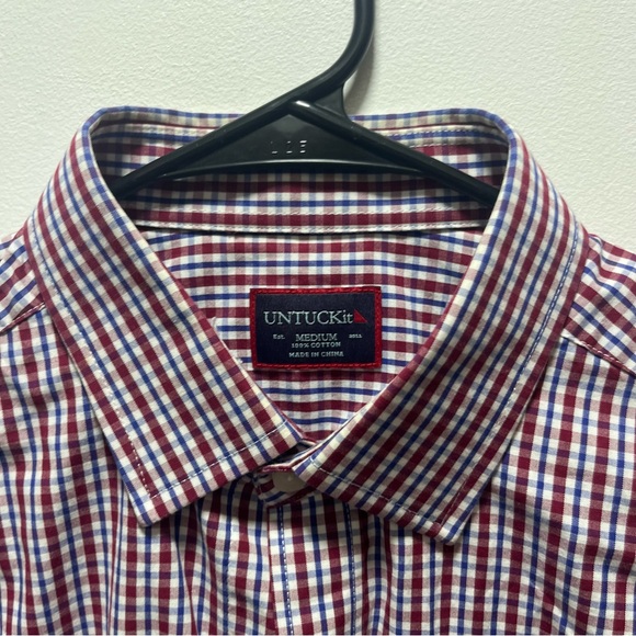 Untuckit Shirt Blue Red White Gingham Check Men's Size Medium Long Sleeve - Picture 3 of 5